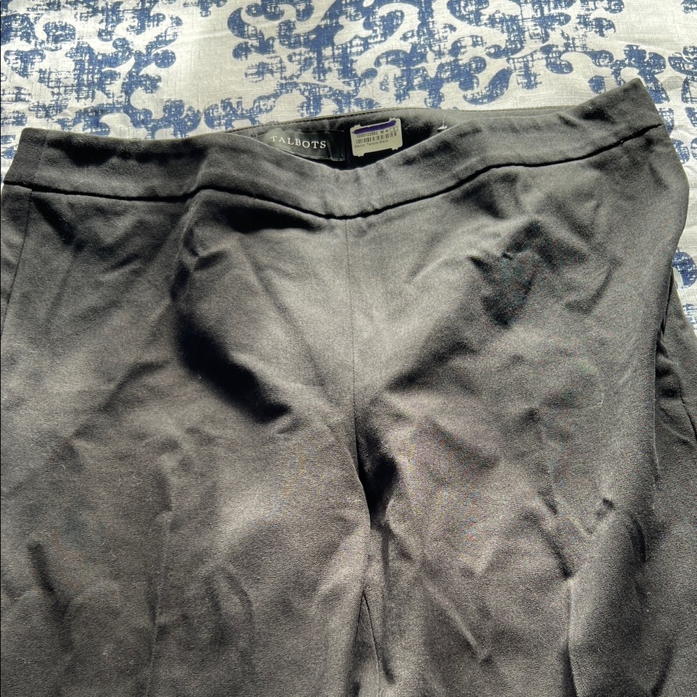 Talbot’s Women’s Black Crop Size 2